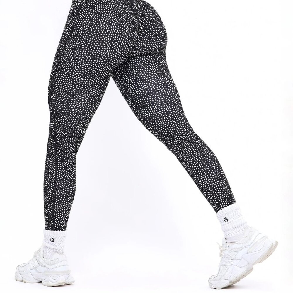 Legacy Legging Black Bossy Print MEDIUM